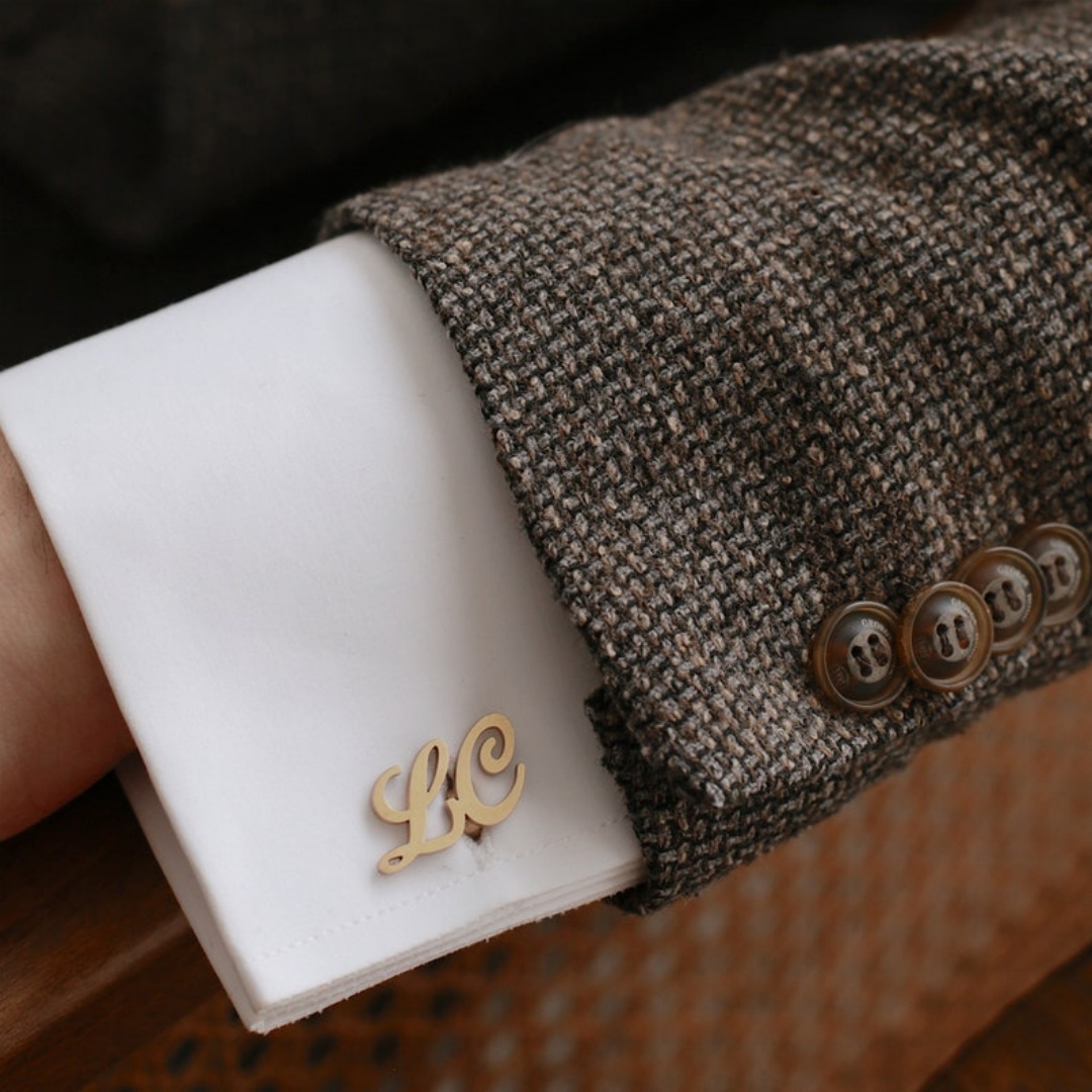 Custom Name Cufflinks for Men  - đánh giá và giá Men Grooming Outfit